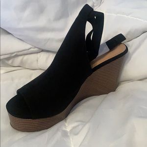 Wrap Tie Wedges